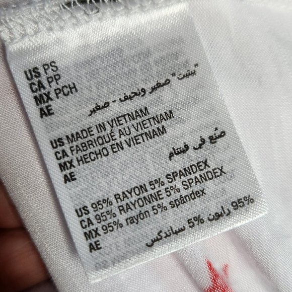 NWT STYLE & CO PATRIOTIC  STARS KNIT FLOWY TANK TOP -VARIOUS PETITE SIZES - Picture 6 of 11